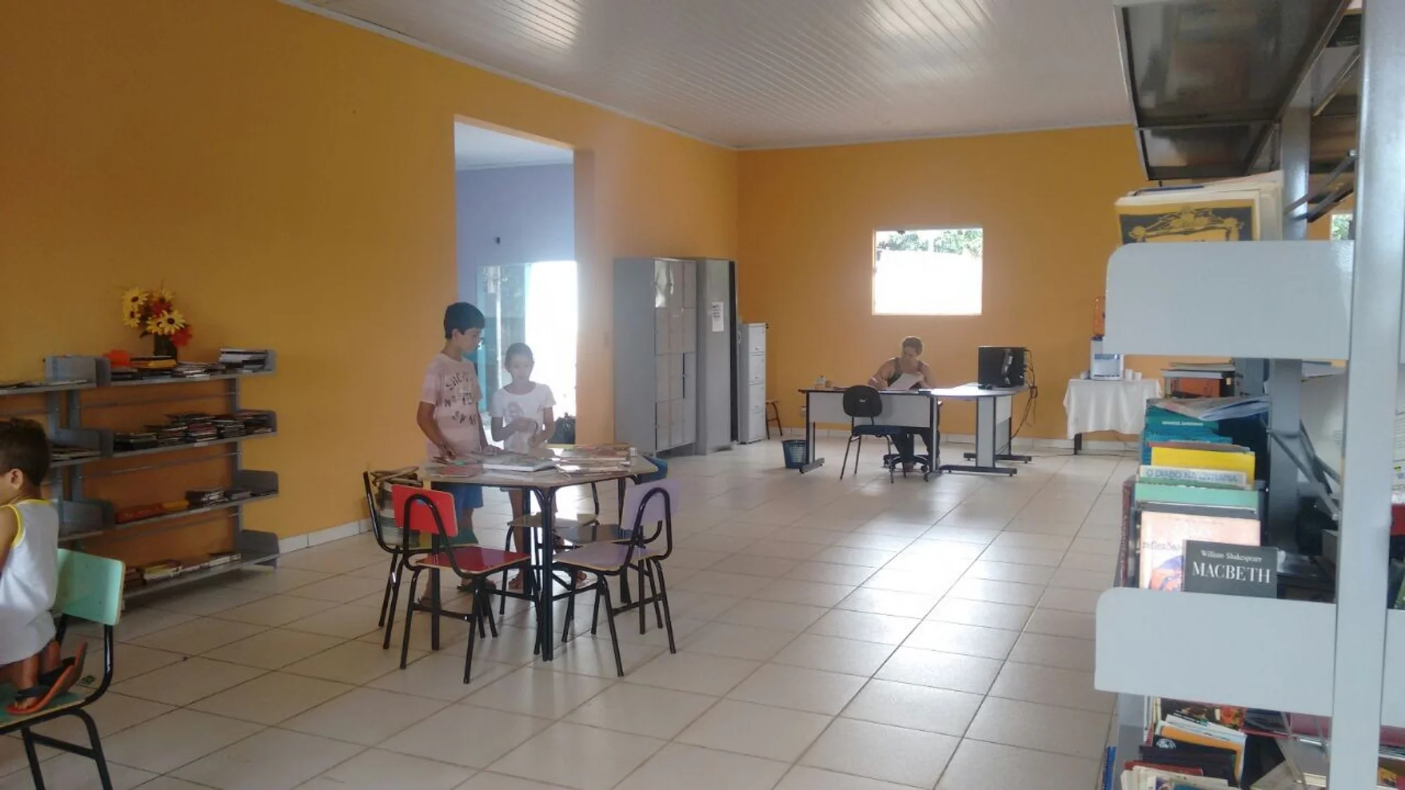 /image/fotos-antigas-lagoa-dos-patos-mg-em-memorias?src=https%3A%2F%2Fimg1.pixhost.to%2Fimages%2F10735%2F669473688_lagoa-dos-patos-mg-fotos-3.jpg&w=2000&q=85