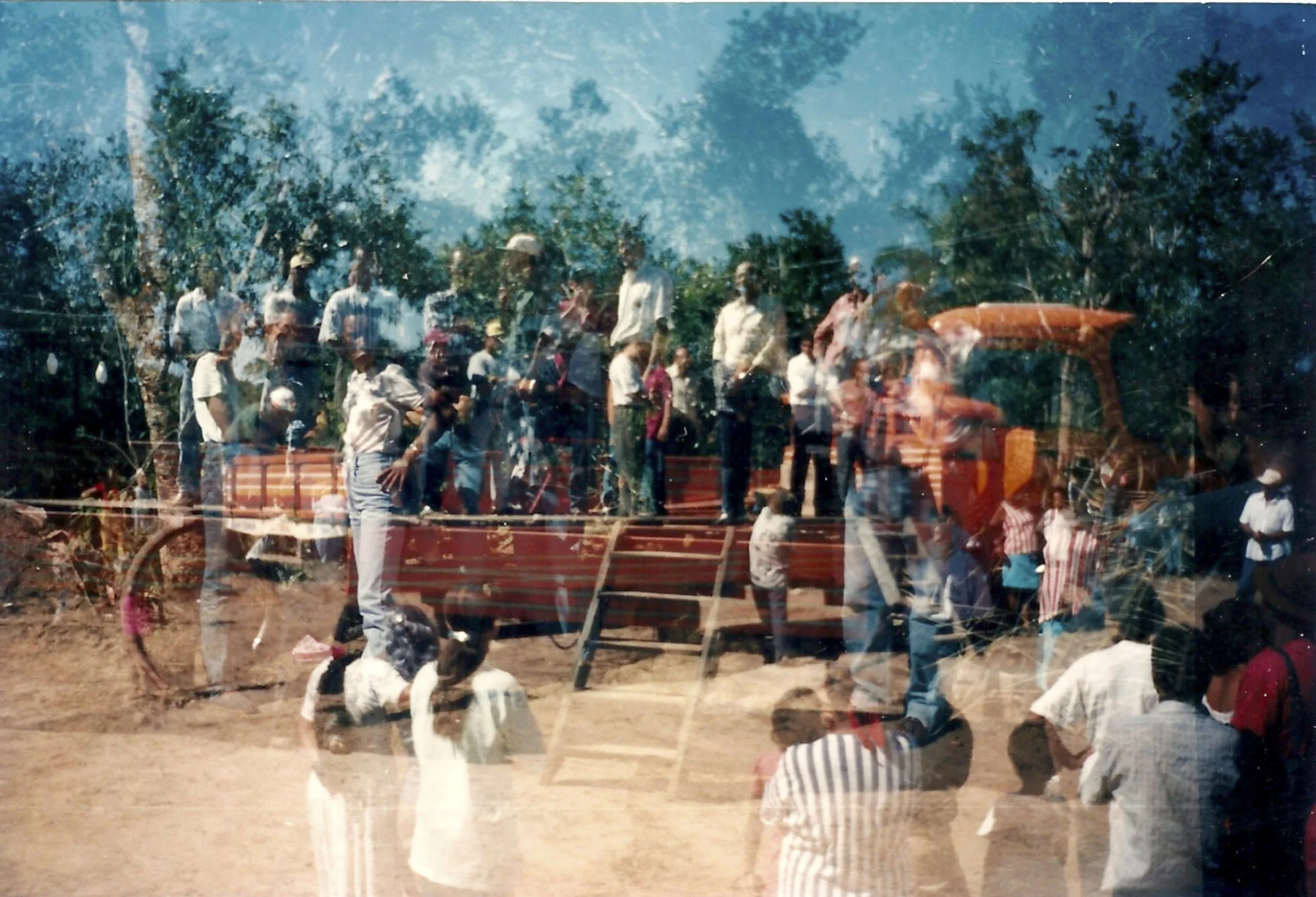 /image/lagoa-dos-patos-mg-celebra-60-anos-de-emancipacao-politica?src=https%3A%2F%2Fsalamineira.netlify.app%2Ffotos-antigas%2Fremini%2Ffotos-antigas-lagoa-dos-patos-mg-45.jpg&w=2000&q=85