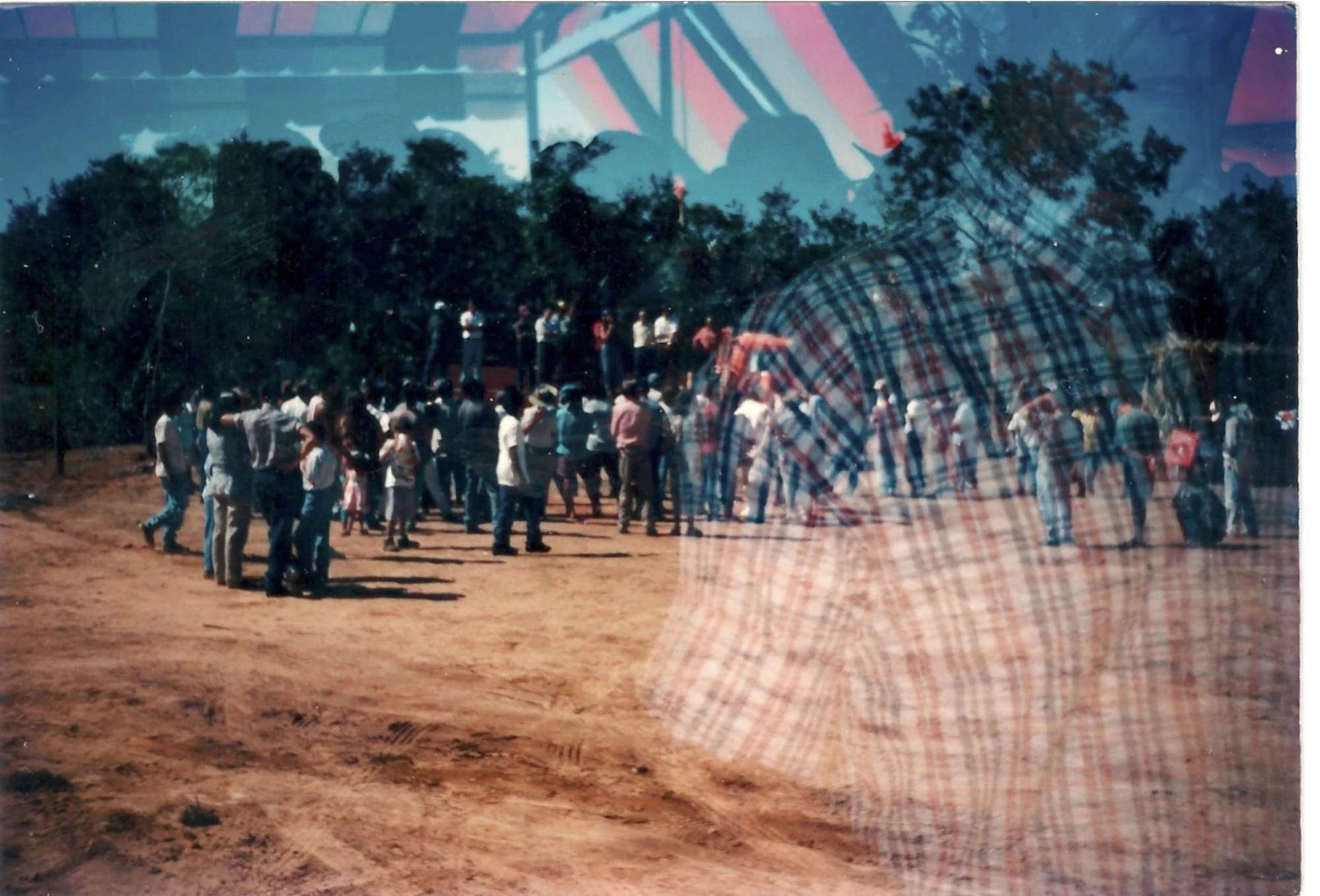 /image/lagoa-dos-patos-mg-celebra-60-anos-de-emancipacao-politica?src=https%3A%2F%2Fsalamineira.netlify.app%2Ffotos-antigas%2Fremini%2Ffotos-antigas-lagoa-dos-patos-mg-47.jpg&w=2000&q=85