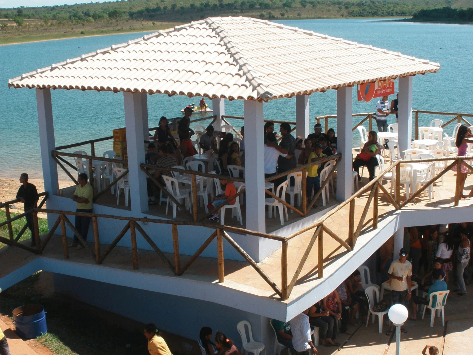 /image/lagoa-dos-patos-mg-celebra-60-anos-de-emancipacao-politica?src=https%3A%2F%2Fsalamineira.netlify.app%2Ffotos-antigas%2Fremini%2Ffotos-antigas-lagoa-dos-patos-mg-62.jpg&w=2000&q=85